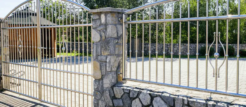 Gates, Railings & Metal Doors